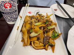 -蔼若春.传承三十年云南菜(金碧公园店)