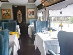 -火车头法国西餐厅