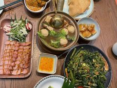 -马来西亚肉骨茶汤·招牌螃蟹·烧鸡·呷喱吧吧(海上世界店)