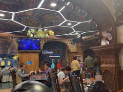 -乡村馕坑肉·烧烤·新疆菜·本地人更爱吃(阿勒泰首店)
