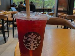 -星巴克臻选(青岛金狮广场店)