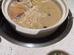 -三人行骨头王火锅(长寿店)