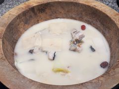 -云荷里·蒸汽石锅鱼·云南菜(中发百旺店)