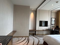 -天津梅江中心皇冠假日酒店