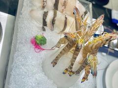 -红鼎豆捞·非遗鲍皇汤火锅(宝丰路店)