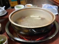 -东巴谷野生菌火锅餐厅
