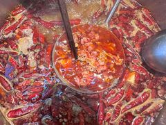 -来龍儿鲜切牛肉自助老火锅