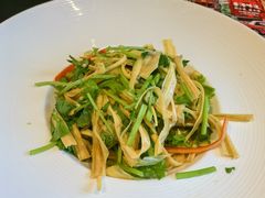 -高第街56号餐厅(美莲广场店)