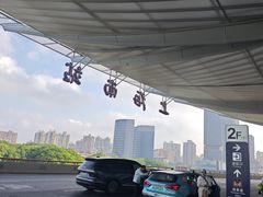 -全家便利店(上海南站站店)