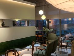 -luutosa  cafe & tea 鹿兔山