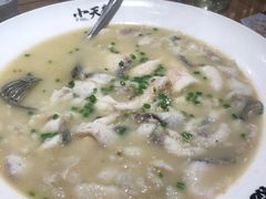 -严记小天府酸菜鱼(西四路店)