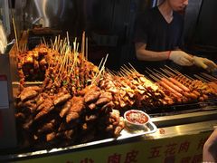 -洪河半边街夜市