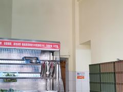 -佘记全家福芋儿鸡(向阳街总店)