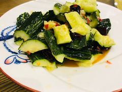 大刀拍黄瓜-吴满满油泼面(北方风味园店)