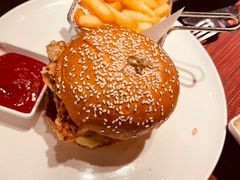 -WOLFGANG PUCK KITCHEN & BAR(迪士尼小镇店)