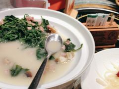 -娜仁图雅蒙古美食村(33小镇店)