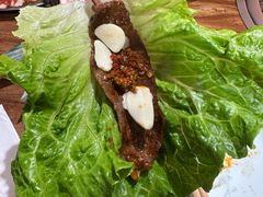 -明洞阿姨·韩式酱蟹烤肉·创意料理(三元桥店)