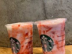 -星巴克臻选(济南万达店)