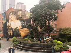 -南京西路(地铁站)