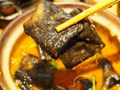 -有红鸡毛店·砂锅菜(抚琴夜市店)