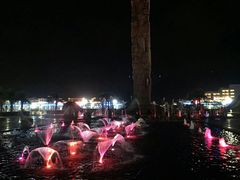-亚龙湾中心广场