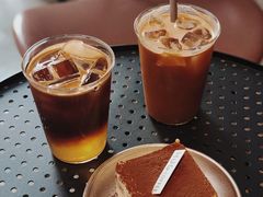 -HUG·拥抱咖啡(郑州宝龙广场店)