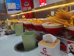 -围辣串串小火锅(李家村万达广场店)