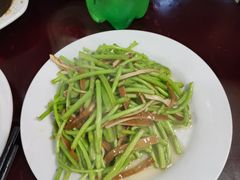 芦蒿干子-余杨鸭鸭餐厅