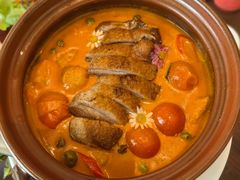 -Chom Cafe and Restaurant