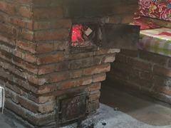 -鱼窝棚柴火铁锅炖(富山屯店)