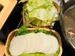 白萝卜-盡膳口福跷脚牛肉火锅(国贸商城店)