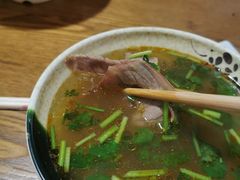 -黄阿姨锅贴大王(万航渡路店)