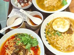 -兵哥豌豆面(雅颂居店)