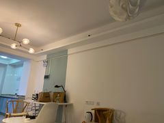 -简洛澜山酒店(武汉光谷步行街店)