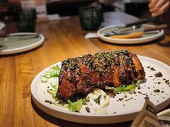 -Dragon Pizza•圆脸龙披萨·牛排餐厅