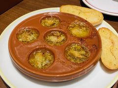 蒜香蜗牛加面包-萨莉亚意式餐厅(杭州滨江天街店)