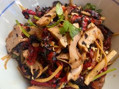 -黔蘑菇四季餐厅(观山湖店)