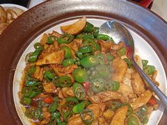 -渝是乎川渝小炒(新世界百货望京店)