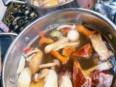 菌汤锅底-丽江庭院·云南野生菌·海鲜火锅(鼓楼四合院店)