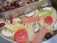 -马路边边麻辣烫联盟路店