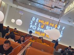 -黄记煌三汁焖锅(新佳丽江汉路店)