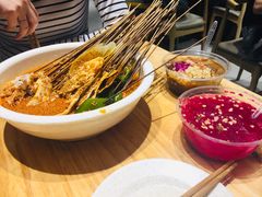 -嘉州叶婆婆钵钵鸡(建设路店)