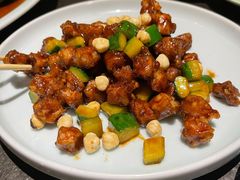 酱爆桃仁鸡丁-北平盛世·新京菜·北京烤鸭(劲松·双井店)