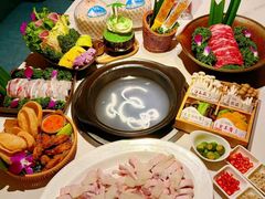 -润泽园椰子鸡(汇一城店)