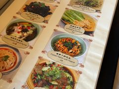 -龙门阵茶屋川菜馆(武康路店)