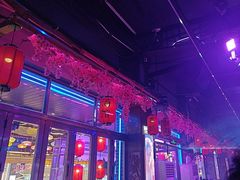 -喜鹊音乐酒馆(西街店)