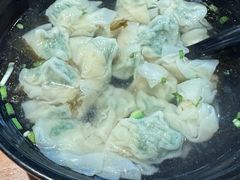 -真真鲜馄饨店(启蒙路店)