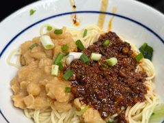 -宝哥杂酱万州面(镋钯街37号院店)
