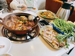 鸡煲-胡须佬鸡煲四季火锅(龙珠大道店)