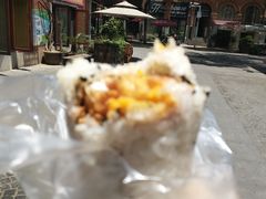 咸蛋黄糯米包油条-殷姐糯米包油条